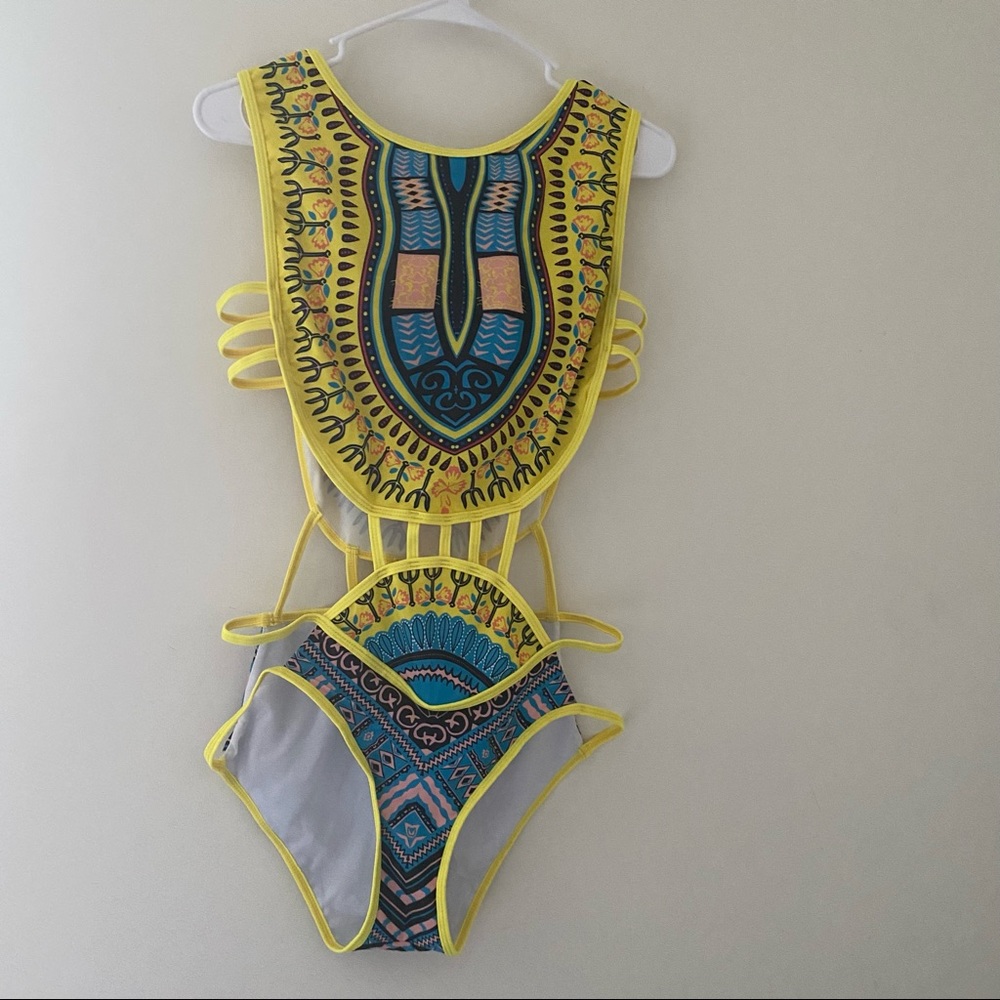 YELLOW ONE PIECE CUT OUT BATHING SUIT